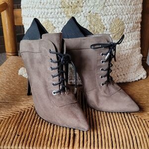 Shoe Republic LA taupe, lace up, stilleto, ankle booties, 10.5